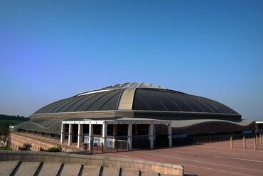 Palau Sant Jordi, az 1992-es nyári olmpiai játékokra, Forrás: Wikimedia Commons, Felhasználó: 	Victoriano Javier Tornel García