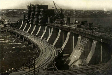Dnyeperi vízerőmű – Az építkezés 1930 körül ©public domain
