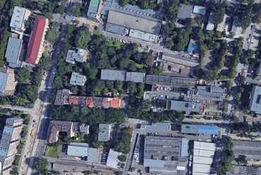 Az érintett ingatlan, a Temesvár utca 20. tömbje a magasból. Forrás: Google Maps