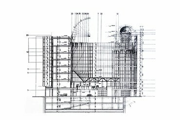 Képviseleti Irodaház, az engedélyezési terv metszetrajza. | Finta József műhelye c. kötet, 1997