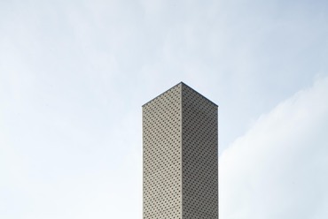 MONADNOCK Architekten: Landmark Nieuw Bergen. Fotó: Stijn Bollaert