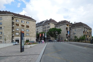A Várfok utca két saroképülete, Fotó: Engedyné Juhász Veronika, 2023