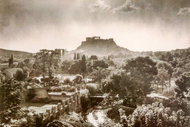 Az Akropolisz környéke 1910-ben. Fotó: Frédéric Boissonnas. Forrás: Wikipedia