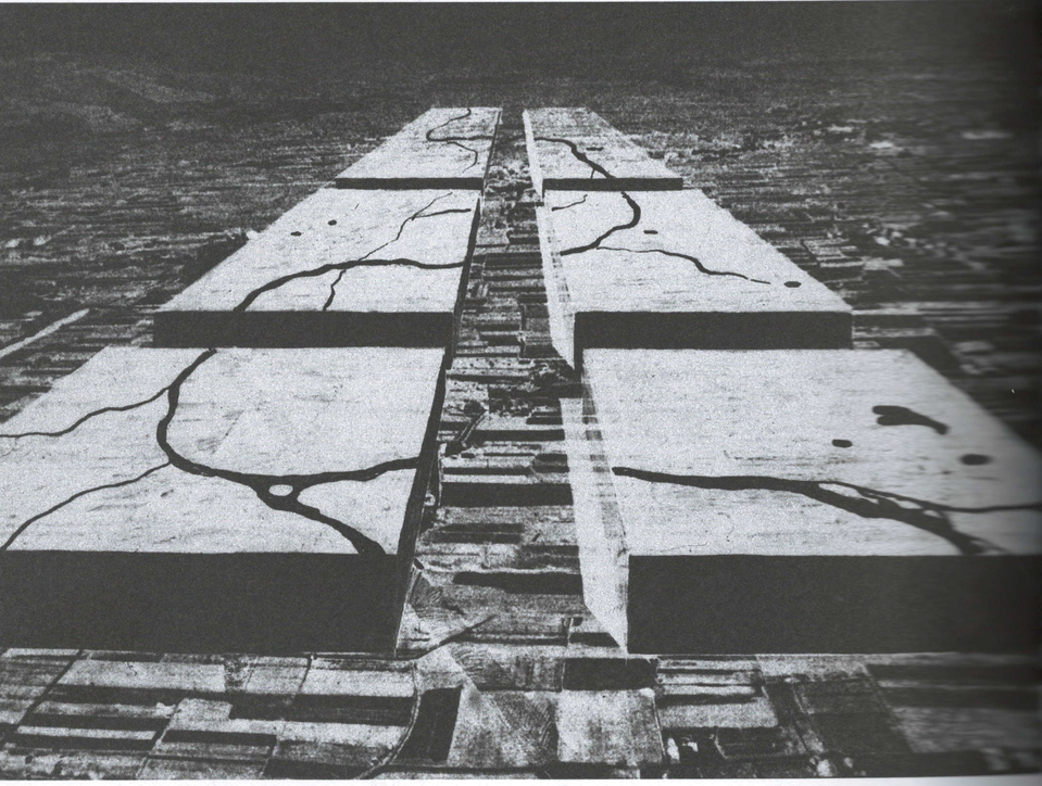 Archizoom Associati, No Stop City, Continuous and Homogeneous City-System or Future City, 1970 – forrás: Elisa C. Cattanado (ed.), Andrea Branzi, E=mc2: The Project in the Age of Creativity, Actar Publishers, 2020, p. 300.