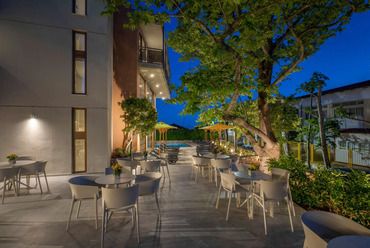 Hotel Alkyon, Skiathos – tervező: Eugeni Quitllet, Karim Rashid, Gabriele és Oscar Buratti – forrás: Europa Design
