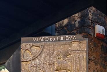 Catania, Le Ciminiere - múzeumi bejáratok, feliratok, cégtáblák, Fotó: Lampert Rózsa
