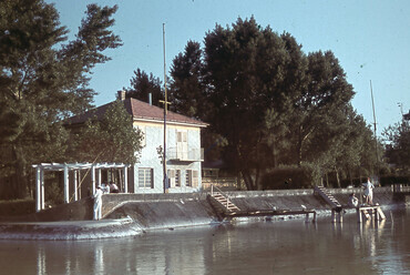 Siófok, MAC klub keleti épülete. Felvétel éve: 1941. Forrás: Fortepan 40818 / Ember Károly dr.
