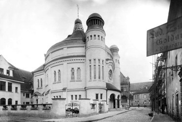 Az 1912-ben épült regensburgi zsinagóga. Forrás: Bilddokumentation, Stadt Regensburg
