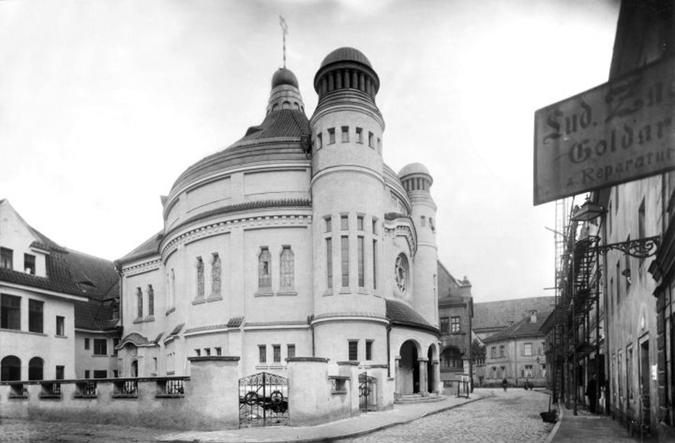 Az 1912-ben épült regensburgi zsinagóga. Forrás: Bilddokumentation, Stadt Regensburg
