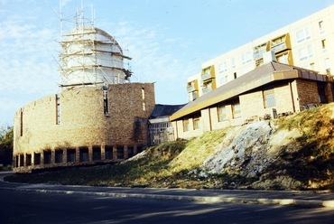 A kaposvári Szent József templom építése, 1986. Fotó: Fortepan / Csaba László örökösei
