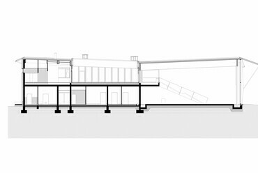 TRUMPF Gödöllő showroom. Építészet: Barlow Leibinger & Óbuda Group
