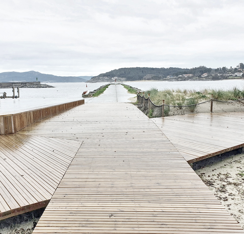 CREUSeCARRASCO, RVR Arquitectos: Strand és kikötő-fejlesztés a spanyolországi Porto do Sonban. Fotó: ©rvr arquitectes
