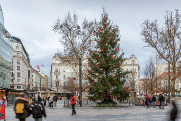 A Vörösmarty tér ma. Fotó: Gulyás Attila
