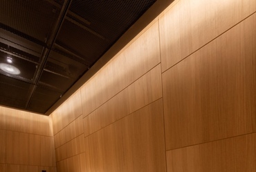 Tauber Philharmonie (Weikersheim, Németország). Építészet: HENN Stúdió (München, Németország). Felhasznált termék: Knauf Ceiling Solutions / DESIGNBOARD Wood. Fotó: Stefan Ernst. Forrás: Knauf Ceiling Solutions
