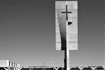 Marcel Breuer: Annunciation Priory, Bismarck, North Dakota, 1956. Forrás: Forrás: Reddit – r/ModernistArchitecture
