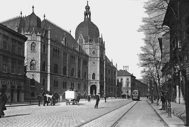 Az Iparművészeti Múzeum épületet, 1904. Forrás: Fortepan / Deutsche Fotothek / Brück und Sohn
