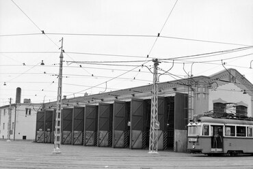 Száva kocsiszín, 1975. Forrás: Fortepan / UVATERV
