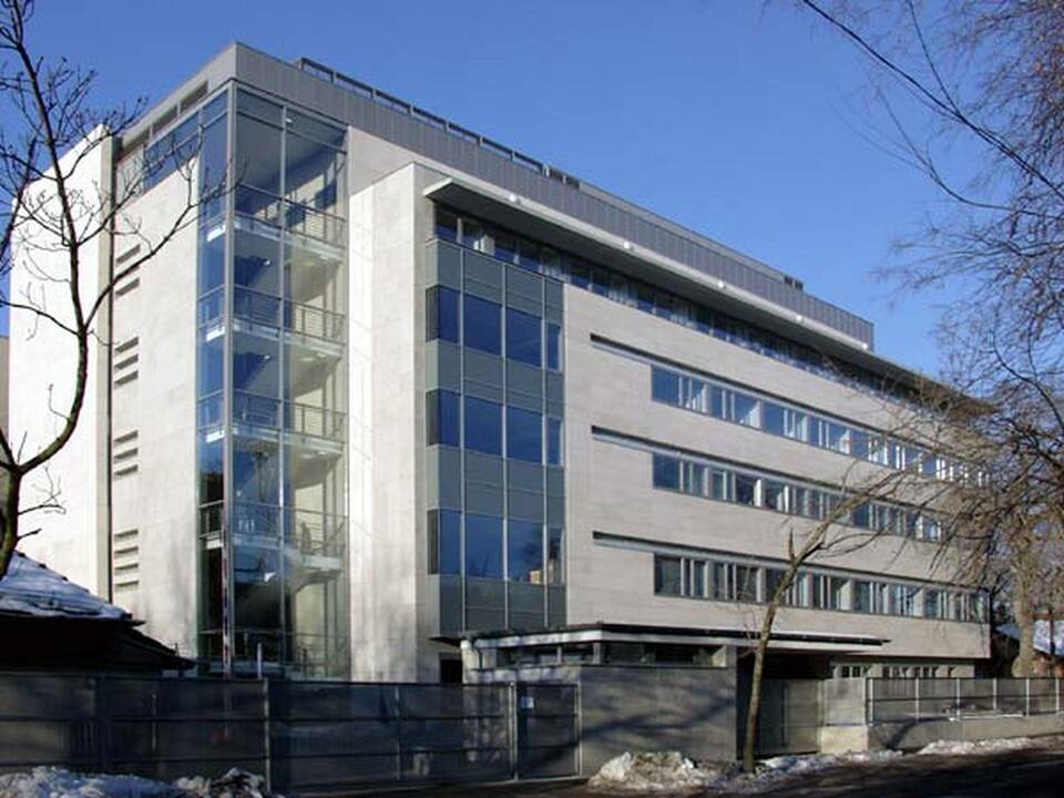 Országos Idegsebészeti Tudományos Intézet. Forrás: Építészfórum archívum
