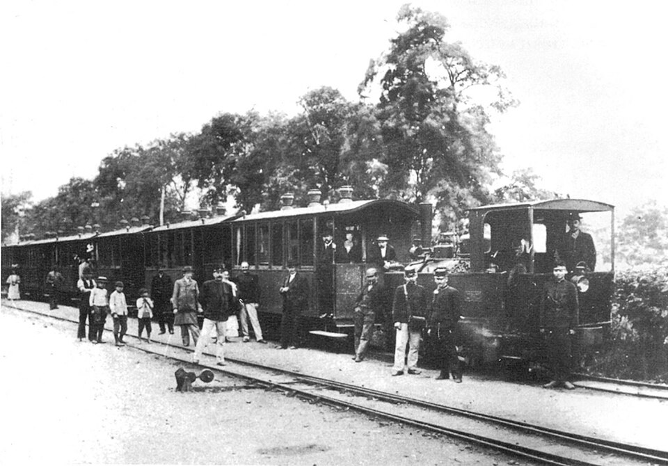 Szentlőrinci HÉV az 1890-es években. Forrás: Régi Magyar Villamosok, Budapesti Városvédő Egyesület