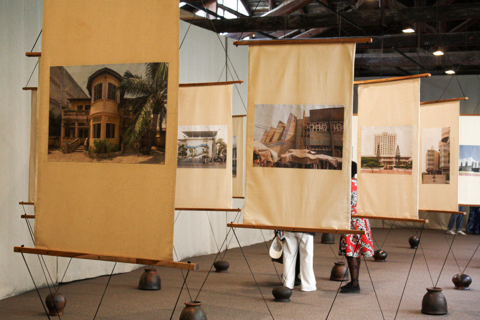 8. 'Considering Togo’s Architectural Heritage' – a togói pavilon. Fotó: Borenich Levente

