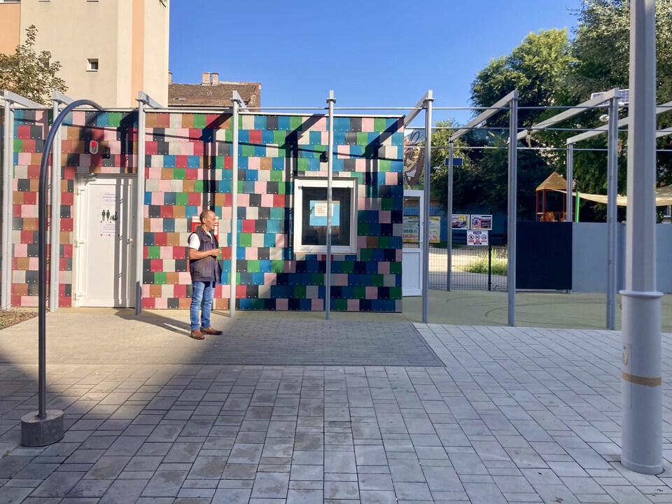 Zero Waste Collab – Csőszház reciklált burkolattal, Budapest / Pokol Júlia
