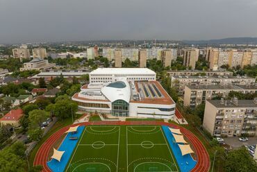 Jedlik Ányos Gimnázium, Budapest. Forrás: Palkó György, KÉSZ Metaltech
