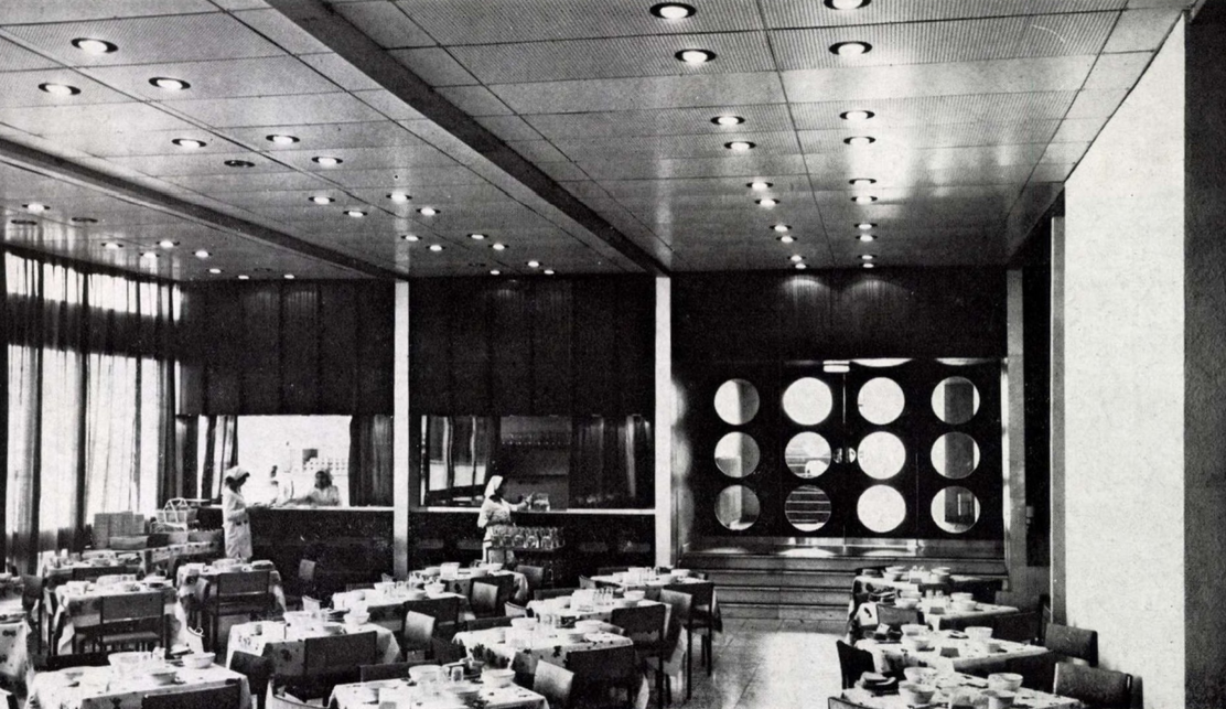 Étterem és konyha. Forrás: MÉ 1973 
